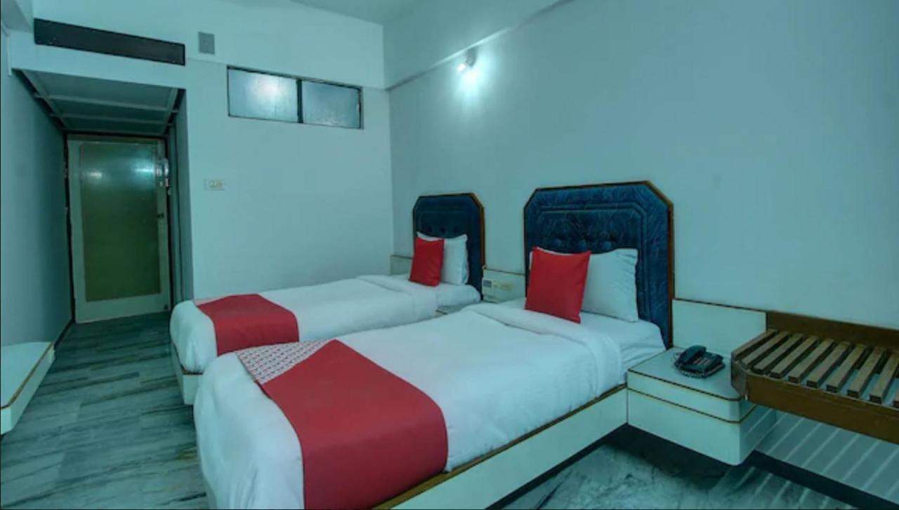 Hotel Padmam Madurai Exterior photo